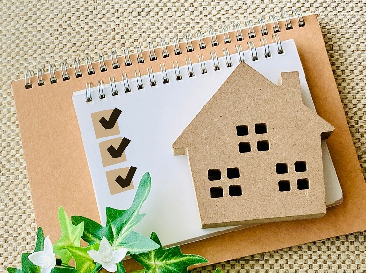 百均やホームセンターで買えるおすすめコウモリ対策グッズ5選