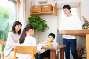 イシンホームの断熱等級は標準でいくつ?断熱材や外壁の特徴を比較