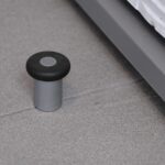 一条工務店のドアストッパーは必要？選び方と設置のメリット・デメリット