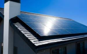 タマホームのソーラーパネルの設置費用・維持費と採算性を解説